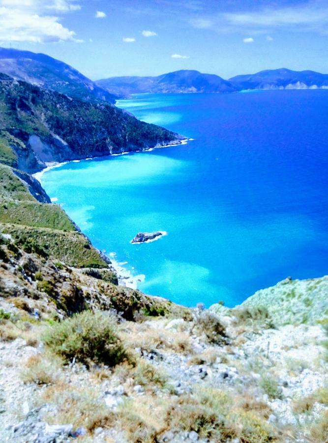Federico Villa Khalikerí Buitenkant foto